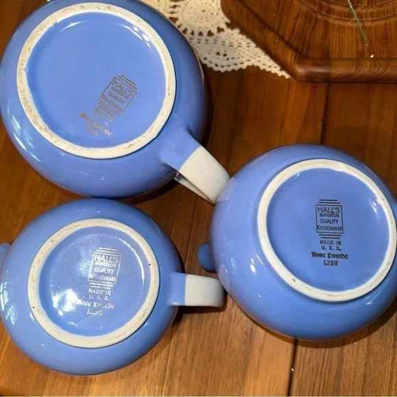 Vintage 3 Hall's Rose Parade pitchers, water, tea pot creamer - Picture 6 of 13